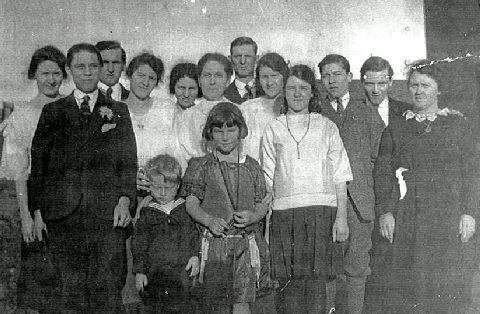 Cooper family 1924