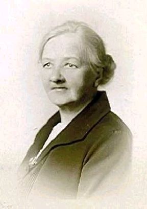 Ellen Elliot nee Prescott 1928